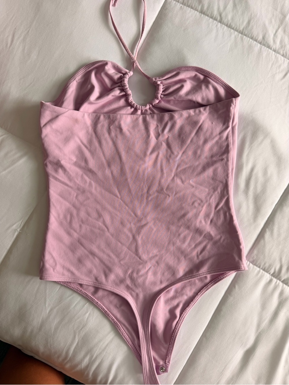 Aritzia Babaton Contour criss Cross Bodysuit - Picture 9 of 9